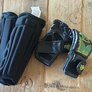 Black and Green Martial Arts Gloves
